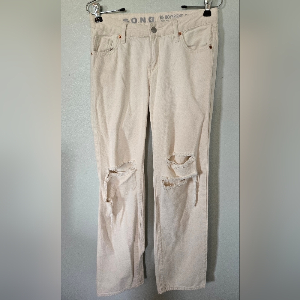 S.O.N.G. 90s Boyfriend Low Rise Cream Jeans Size 3/26